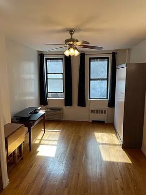 Rented by DE LUCA REALTY GROUP INC | media 2