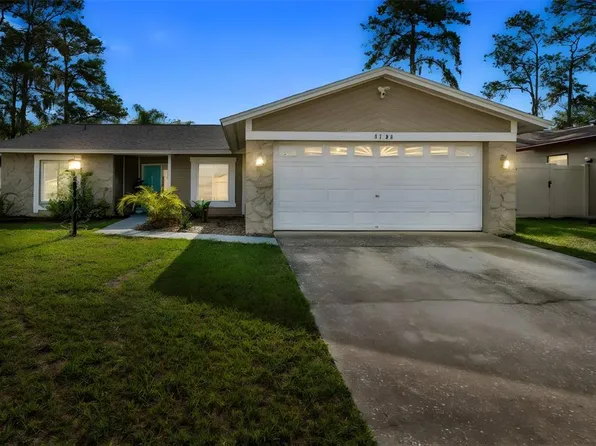 3708 Sand Pebble Dr, Valrico, FL 33596