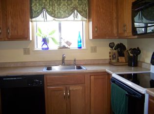 8 Beach St #H, Bethel, CT 06801