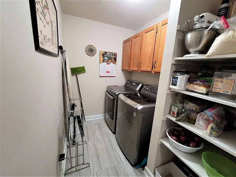 481 Autumn Trail Cv — Photo 18