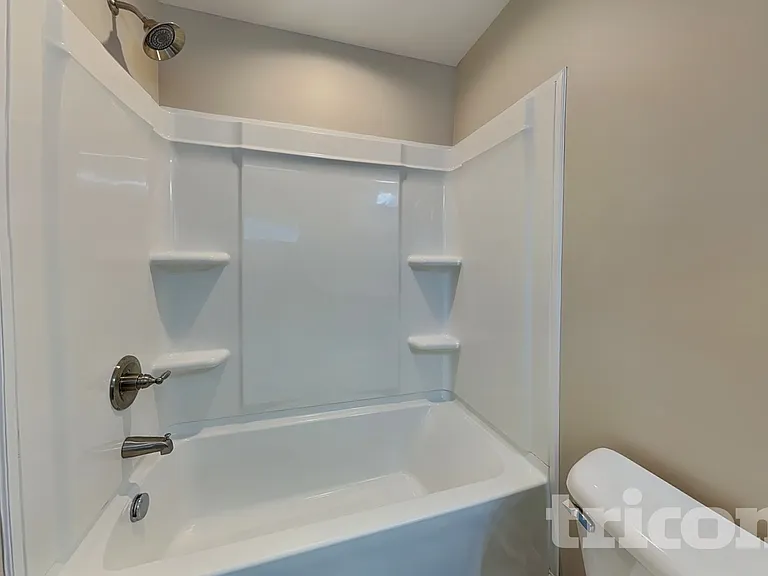 1063 Spicer Dr — Photo 17