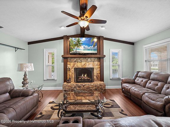 2nd image of 5904 Springrun Ct