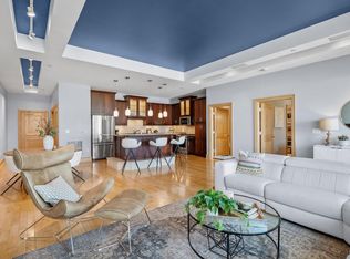 1313 N Franklin Pl APT 1002, Milwaukee, WI 53202