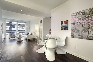 Rented by R New York