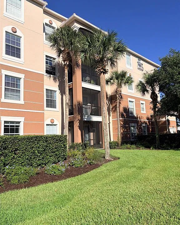 8300 Portofino Dr #102