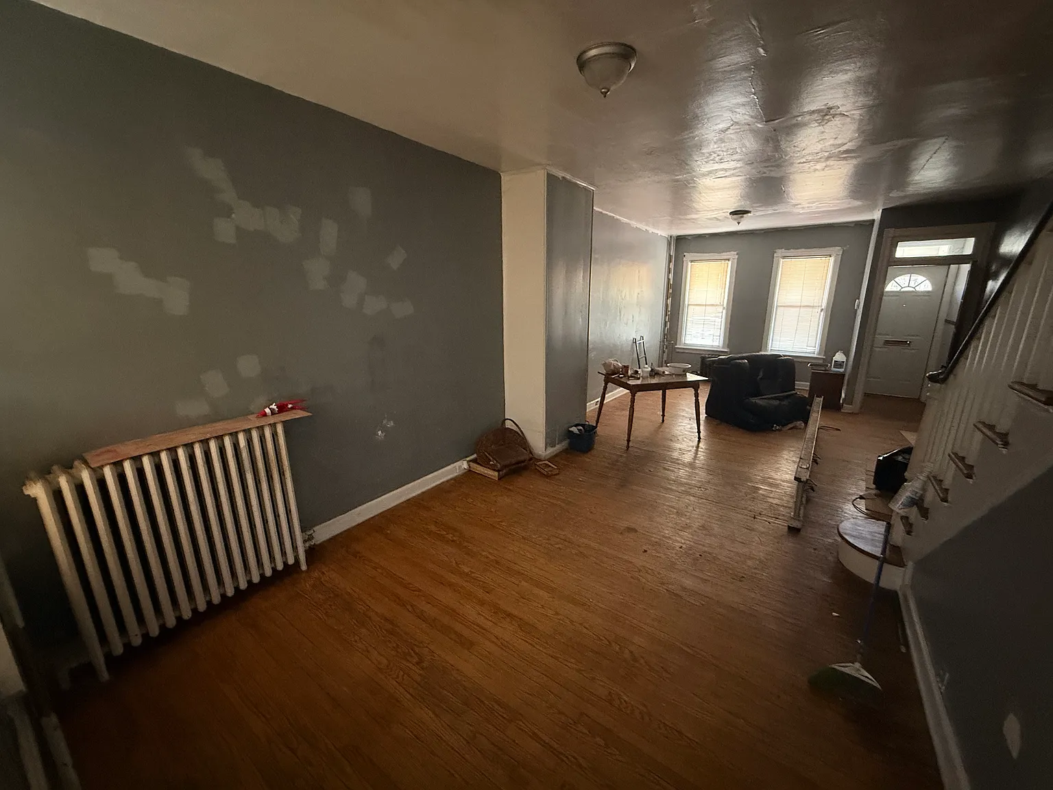 3 bed, 1600 sqft, $1,295 — Photo 1