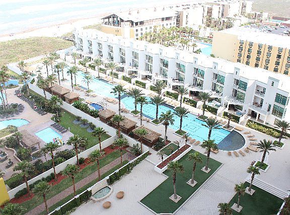 2nd image of 310A Padre Blvd