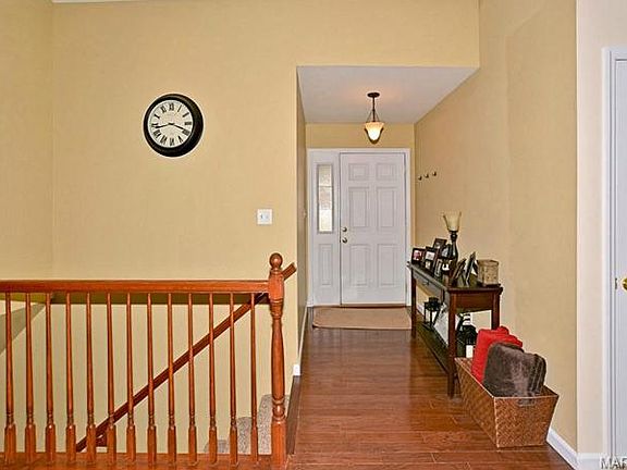 3rd image of 7835 Sagebrook Ct