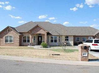 4 W Chickasaw Ave, Washington, OK 73093