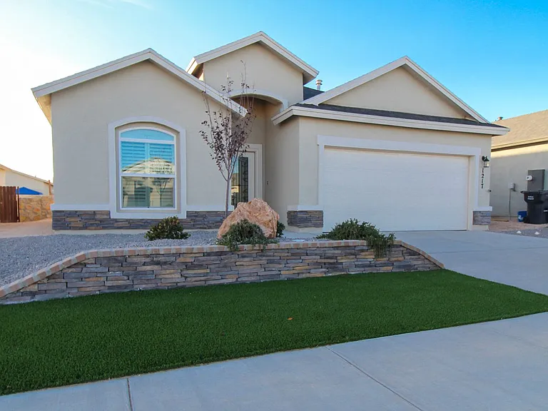1217 Golden Summer Pl — Photo 1
