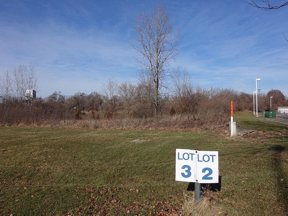 2nd image of 444 James L Hart Pkwy