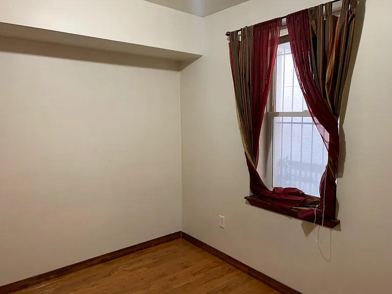 1003 S 3rd St #1 — Photo 3
