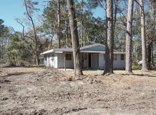 150 Jennings Rd, Freeport, FL 32439