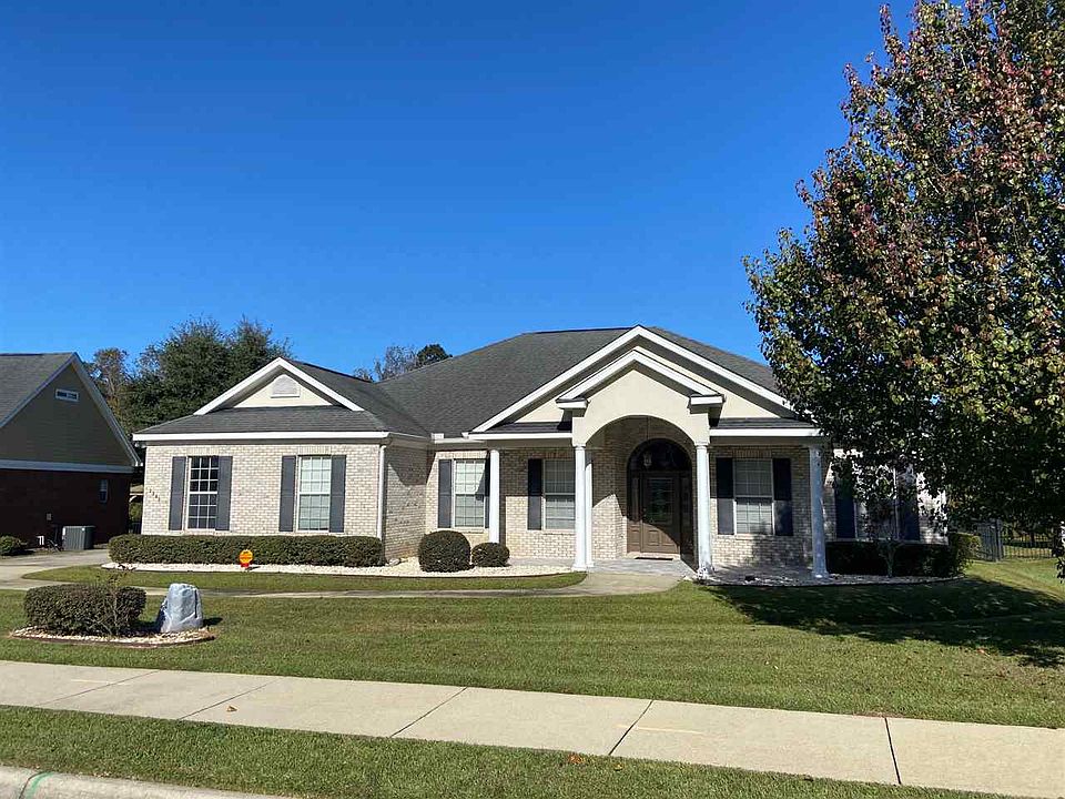 1st image of 3364 Lake Run Dr