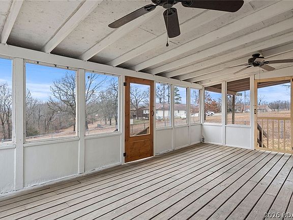 3rd image of 20675 Harris Ln