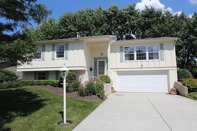 1st image of 220 Hobble Bush Dr