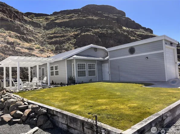 707 SW Section Avenue, Quincy, WA 98848
