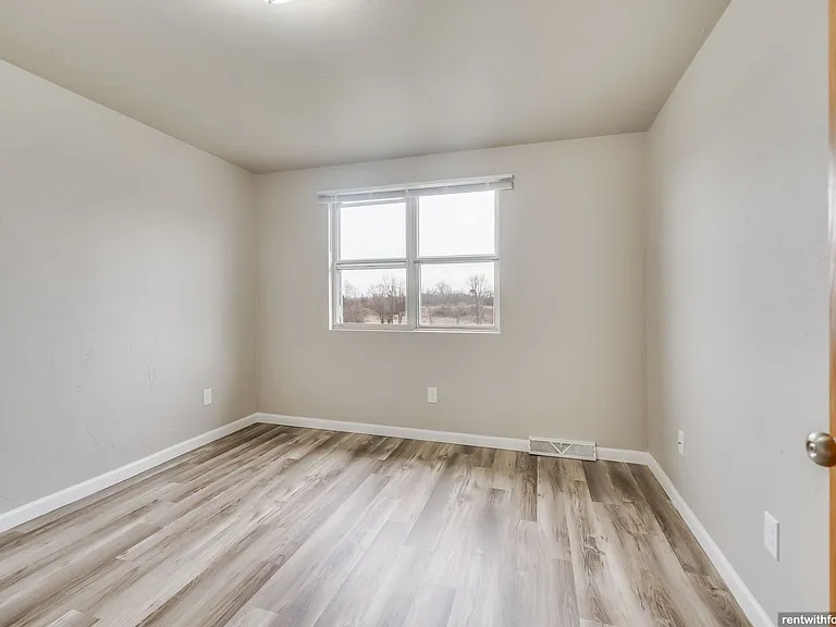 Allouez Townhomes — Photo 26