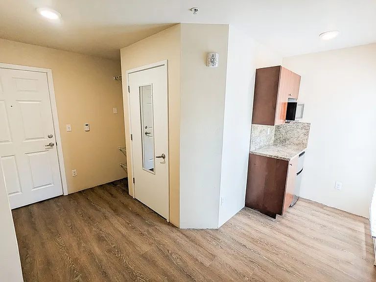 Vision 5 Apartments — Photo 54