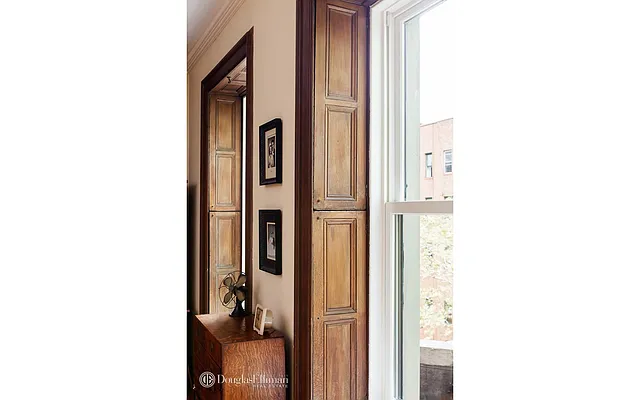 Sold by Douglas Elliman | media 18