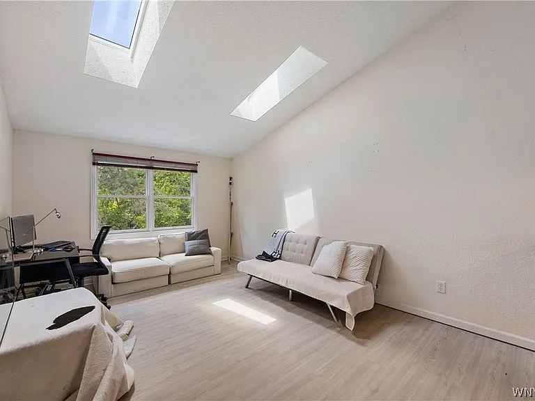 5411 Village Station Cir — Photo 16