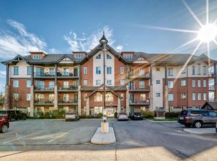 15 W Sunset Sq #3104, Cochrane, AB T4C 0E7