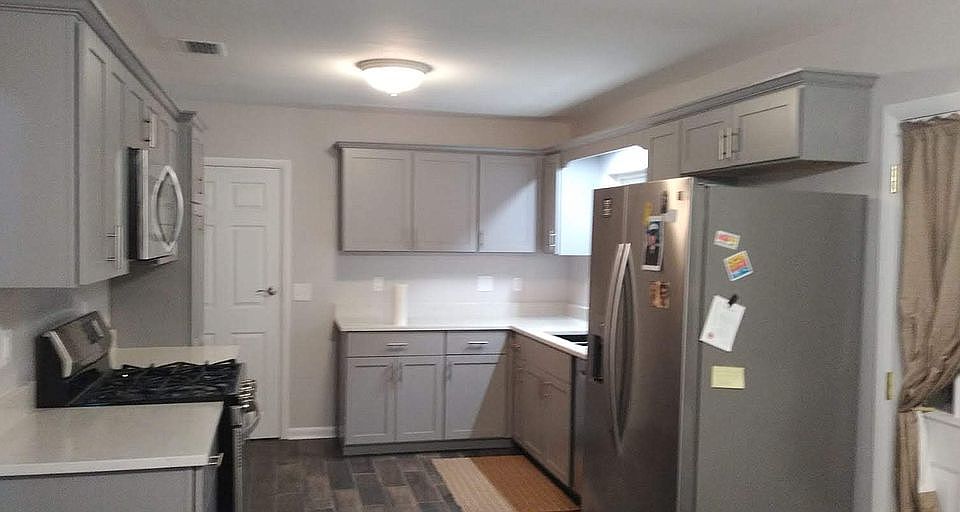 1st image of 353 Illinois Ave