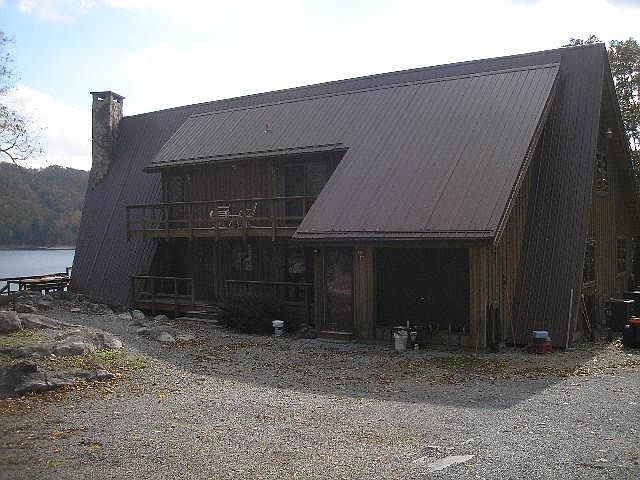 2nd image of 22456 Breezy Point Rd