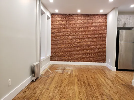 Rented by JB Management NY Inc | media 1