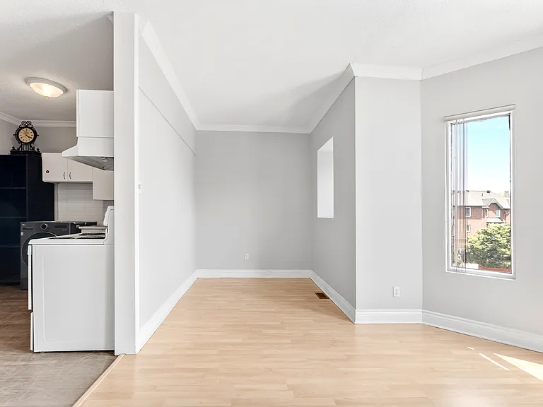 455 Somerset St W #2 — Photo 32