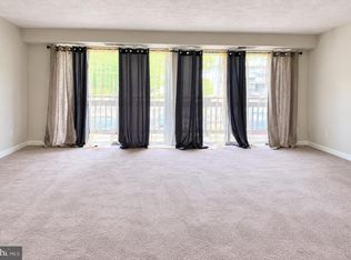 42 Cranberry Ct, Marlton, NJ 08053