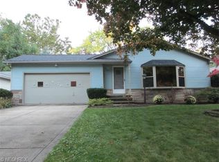 4870 N Sedgewick Rd, Lyndhurst, OH 44124