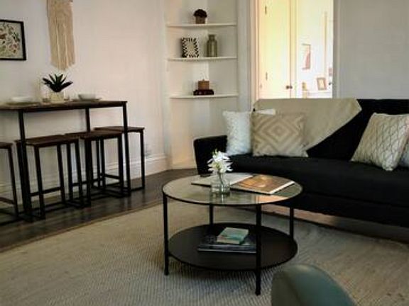 5th image of 2816 Cottage Grove Ave APT 1