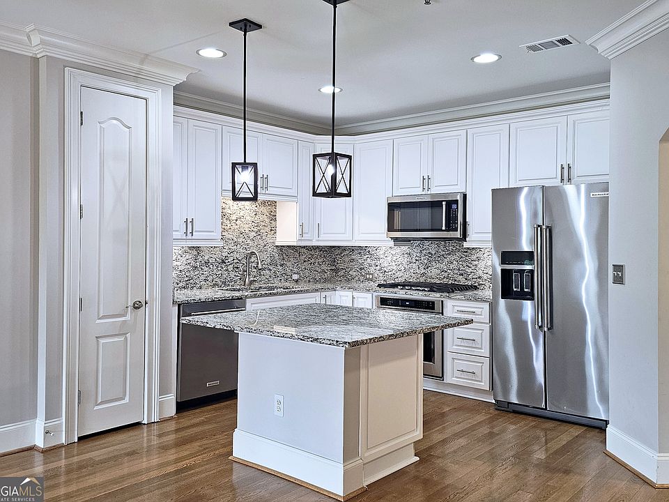1st image of 2300 Peachford Rd APT 3308