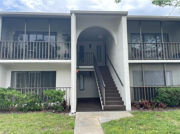 2642 Pine Ridge Way S APT D1, Palm Harbor, FL 34684