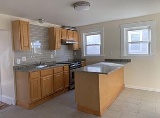 135 Independence Ave, Quincy, MA 02169