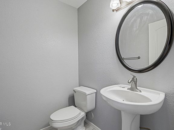 5th image of 4321 John B Oblinger Dr