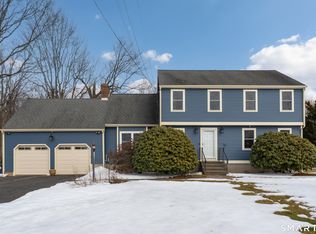 26 Pent Rd, Branford, CT 06405