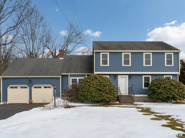 26 Pent Road, Branford, CT 06405