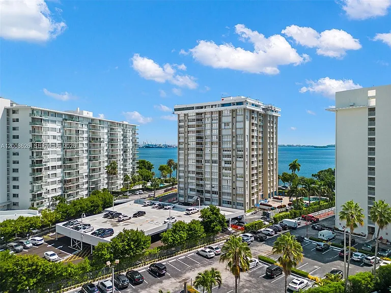 1420 Brickell Bay Dr #1001A — Photo 55