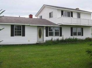 2351 Quarry Rd, Gulliver, MI 49840
