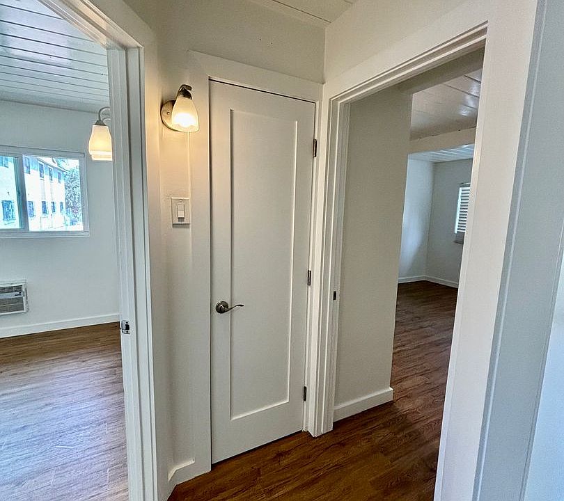 1st image of 3256 1/2 Greely Ave #0