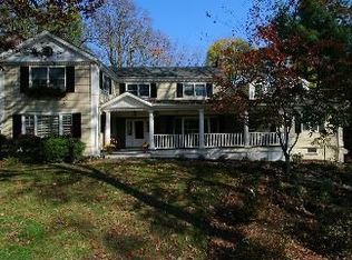 33 Hilltop Rd, Short Hills, NJ 07078