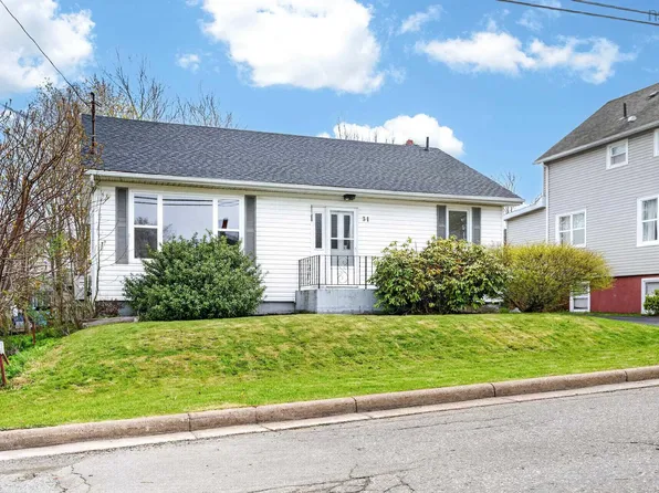 31 Kent St, Cape Breton, NS B1S 2X7