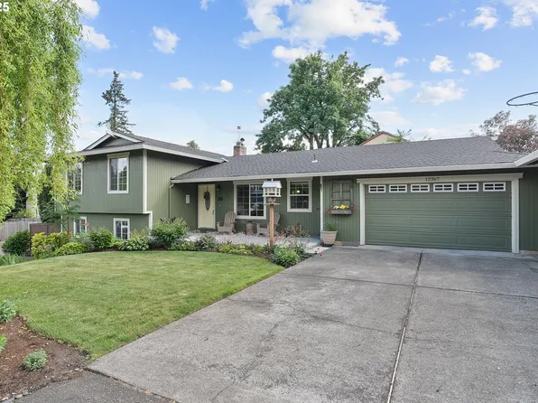 12367 Hampton Dr, Oregon City, OR 97045