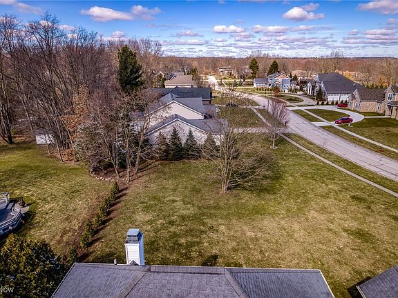 5th image of 731 River Bend Blvd