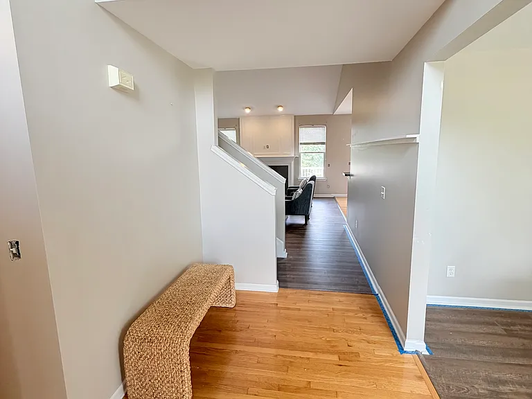 7576 Abigail Dr — Photo 8