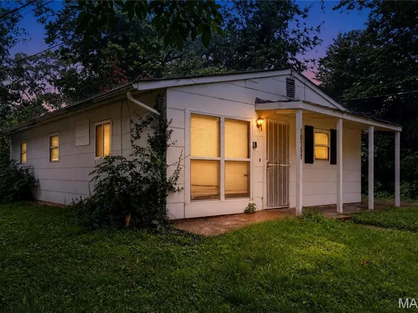 10151 Mayfair Dr, Saint Louis, MO 63136