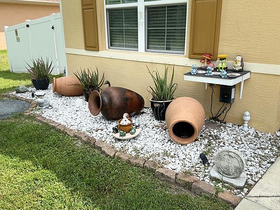 3rd image of 2369 SW Barber Lane
