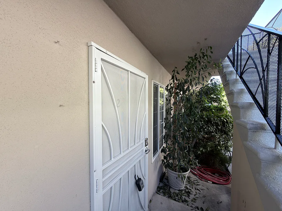 1531 Corinth Ave #0